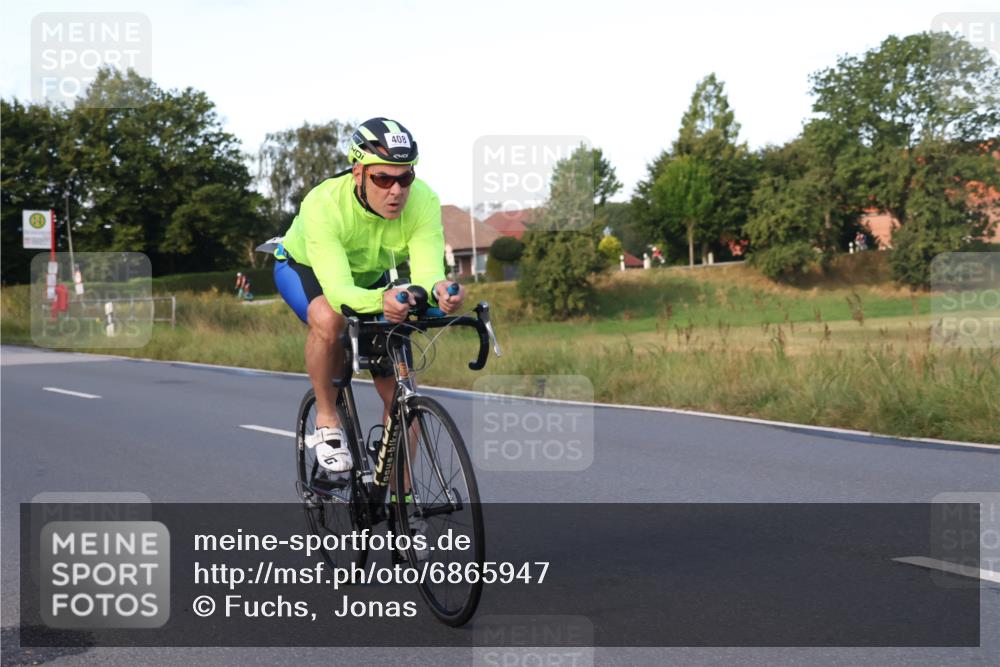 25.08.2024 - Elbe Triathlon Hamburg Fuchs,  Jonas http://msf.ph/oto/6865947 25.08.2024 09:24:54 Radfahren 236, 262, 414, 338, 237, 408 meine-sportfotos.de