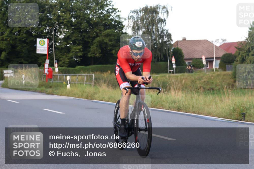 25.08.2024 - Elbe Triathlon Hamburg Fuchs,  Jonas http://msf.ph/oto/6866260 25.08.2024 09:25:35 Radfahren 363, 284 meine-sportfotos.de