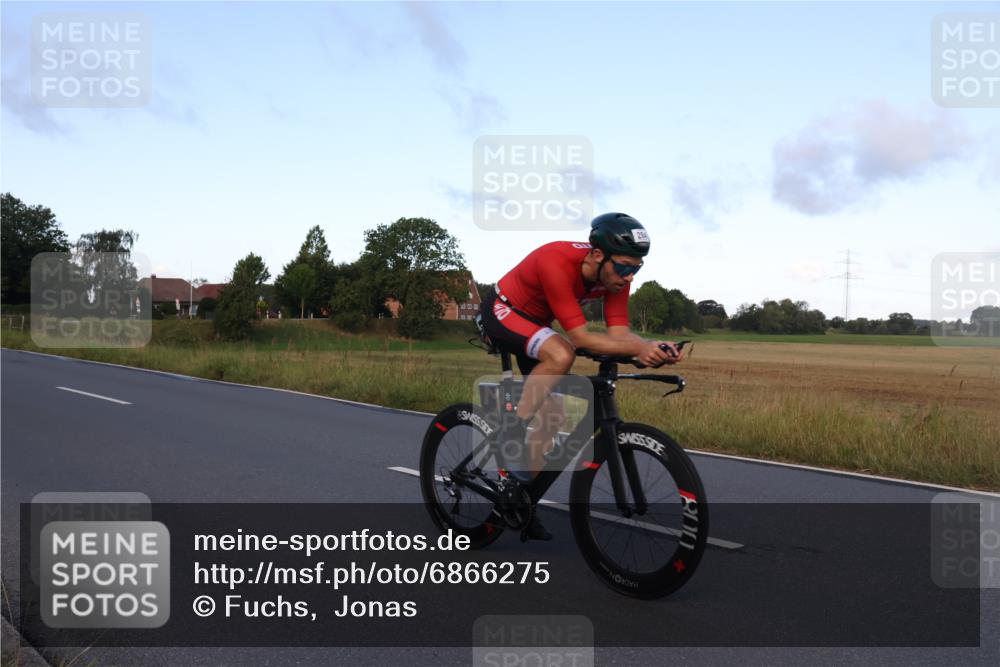 25.08.2024 - Elbe Triathlon Hamburg Fuchs,  Jonas http://msf.ph/oto/6866275 25.08.2024 09:25:36 Radfahren 363, 284 meine-sportfotos.de