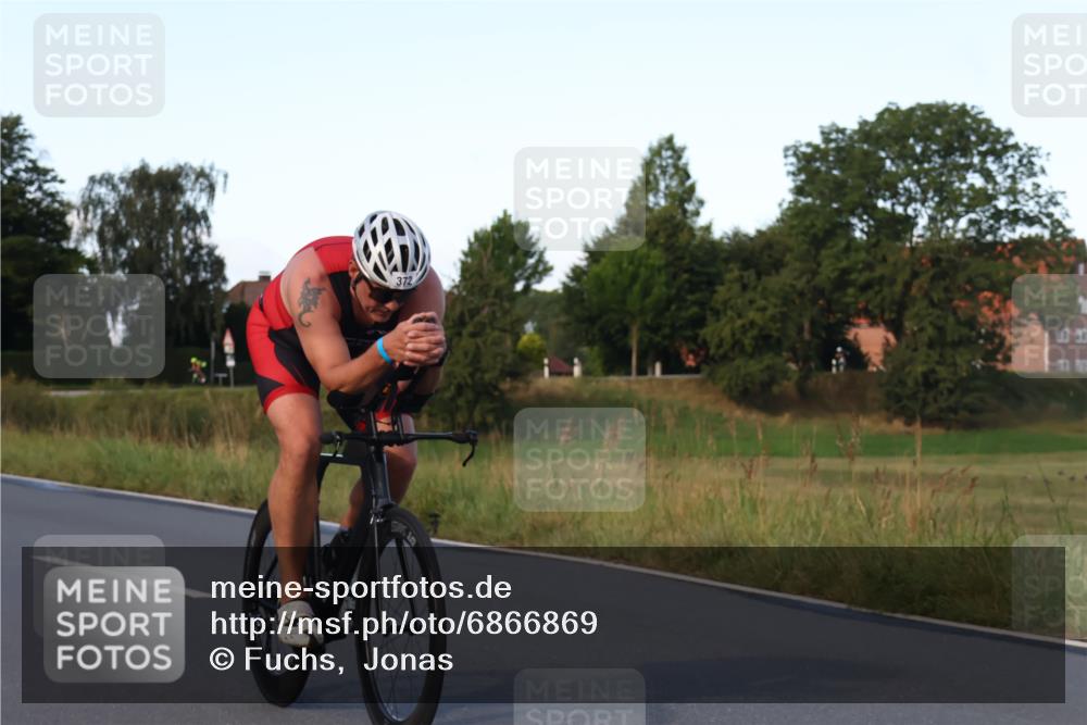 25.08.2024 - Elbe Triathlon Hamburg Fuchs,  Jonas http://msf.ph/oto/6866869 25.08.2024 09:27:10 Radfahren 134, 372 meine-sportfotos.de
