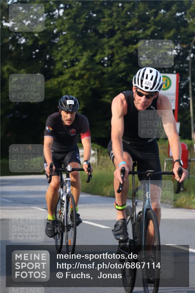 25.08.2024 - Elbe Triathlon Hamburg Fuchs,  Jonas http://msf.ph/oto/6867114 25.08.2024 09:28:10 Radfahren 150, 69, 207, 435, 417, 55, 270 meine-sportfotos.de