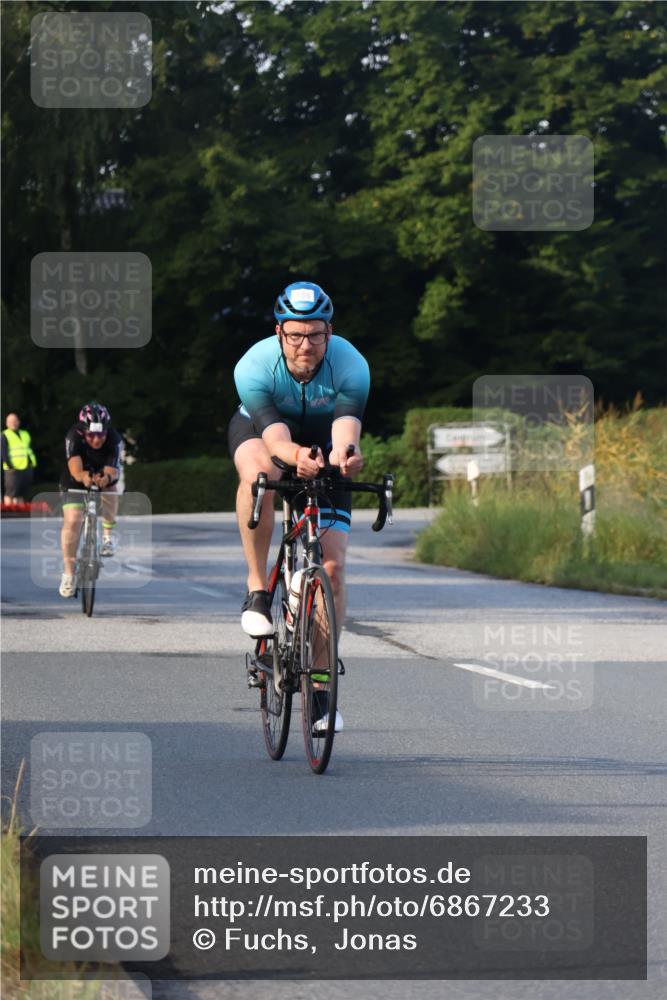 25.08.2024 - Elbe Triathlon Hamburg Fuchs,  Jonas http://msf.ph/oto/6867233 25.08.2024 09:28:24 Radfahren 358, 398, 168, 143 meine-sportfotos.de