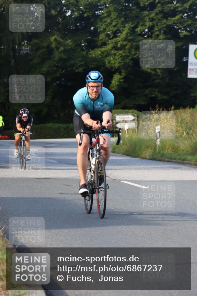25.08.2024 - Elbe Triathlon Hamburg Fuchs,  Jonas http://msf.ph/oto/6867237 25.08.2024 09:28:24 Radfahren 358, 398, 168, 143 meine-sportfotos.de