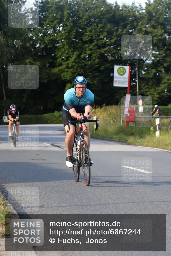 25.08.2024 - Elbe Triathlon Hamburg Fuchs,  Jonas http://msf.ph/oto/6867244 25.08.2024 09:28:24 Radfahren 358, 398, 168, 143 meine-sportfotos.de