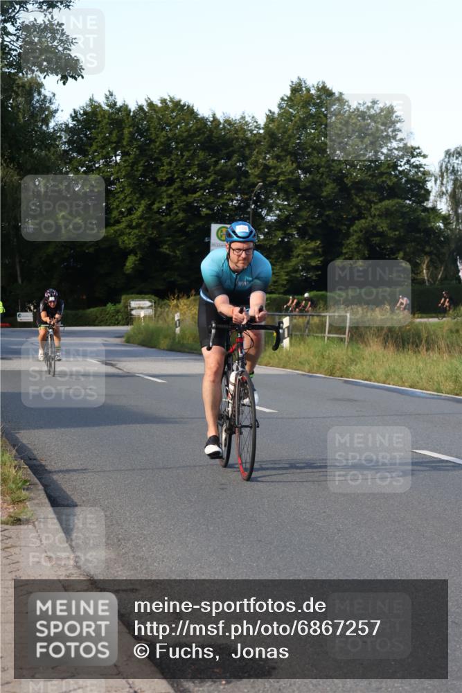 25.08.2024 - Elbe Triathlon Hamburg Fuchs,  Jonas http://msf.ph/oto/6867257 25.08.2024 09:28:25 Radfahren 398, 168, 143 meine-sportfotos.de