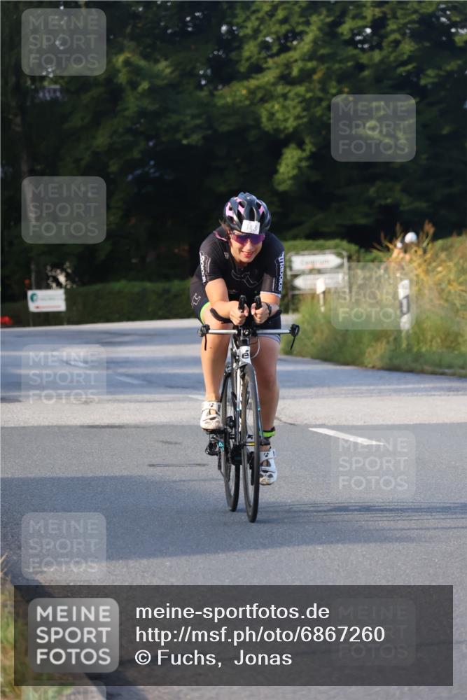 25.08.2024 - Elbe Triathlon Hamburg Fuchs,  Jonas http://msf.ph/oto/6867260 25.08.2024 09:28:26 Radfahren 168, 143 meine-sportfotos.de