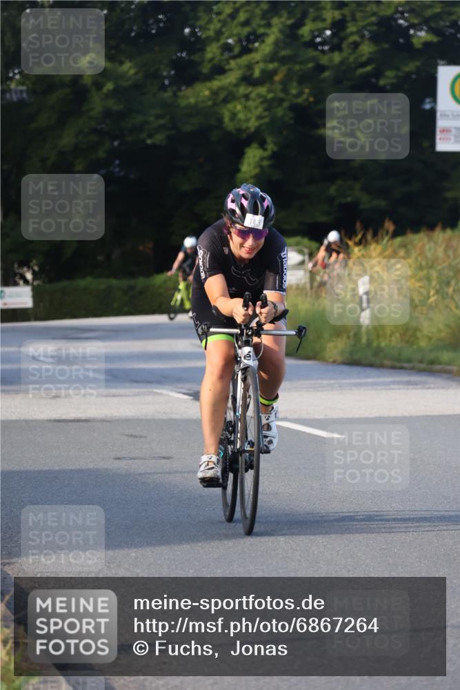 25.08.2024 - Elbe Triathlon Hamburg Fuchs,  Jonas http://msf.ph/oto/6867264 25.08.2024 09:28:26 Radfahren 168, 143 meine-sportfotos.de