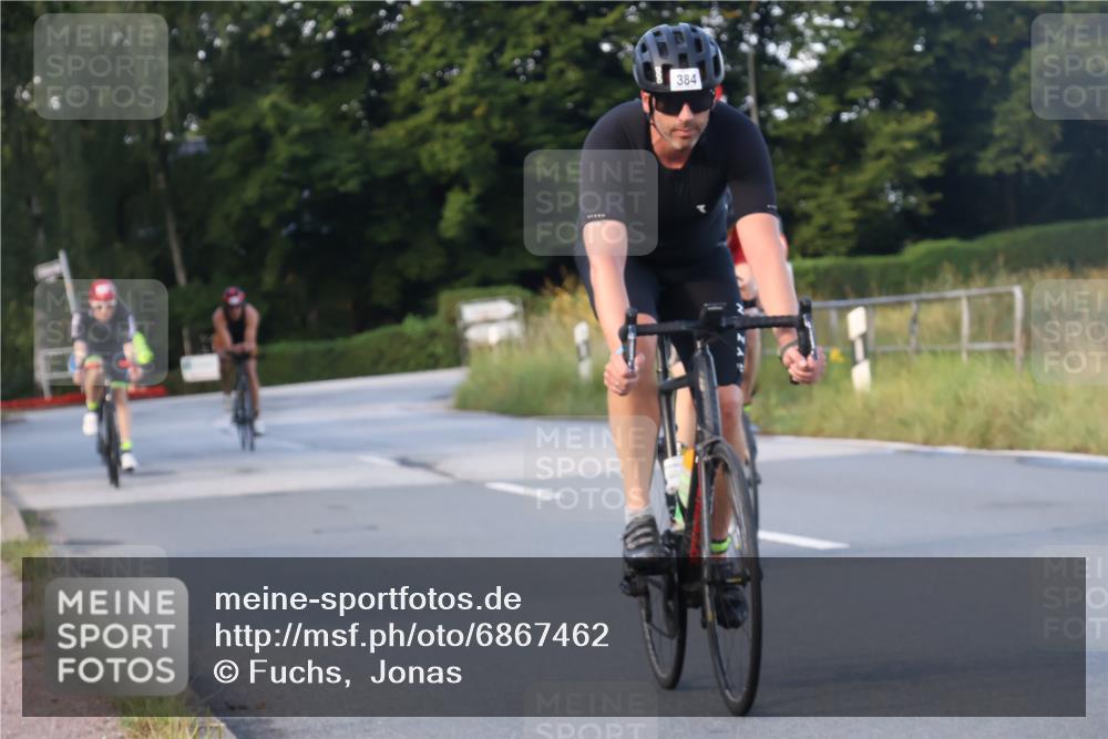 25.08.2024 - Elbe Triathlon Hamburg Fuchs,  Jonas http://msf.ph/oto/6867462 25.08.2024 09:28:45 Radfahren 388, 251, 384, 90, 290, 376, 381 meine-sportfotos.de