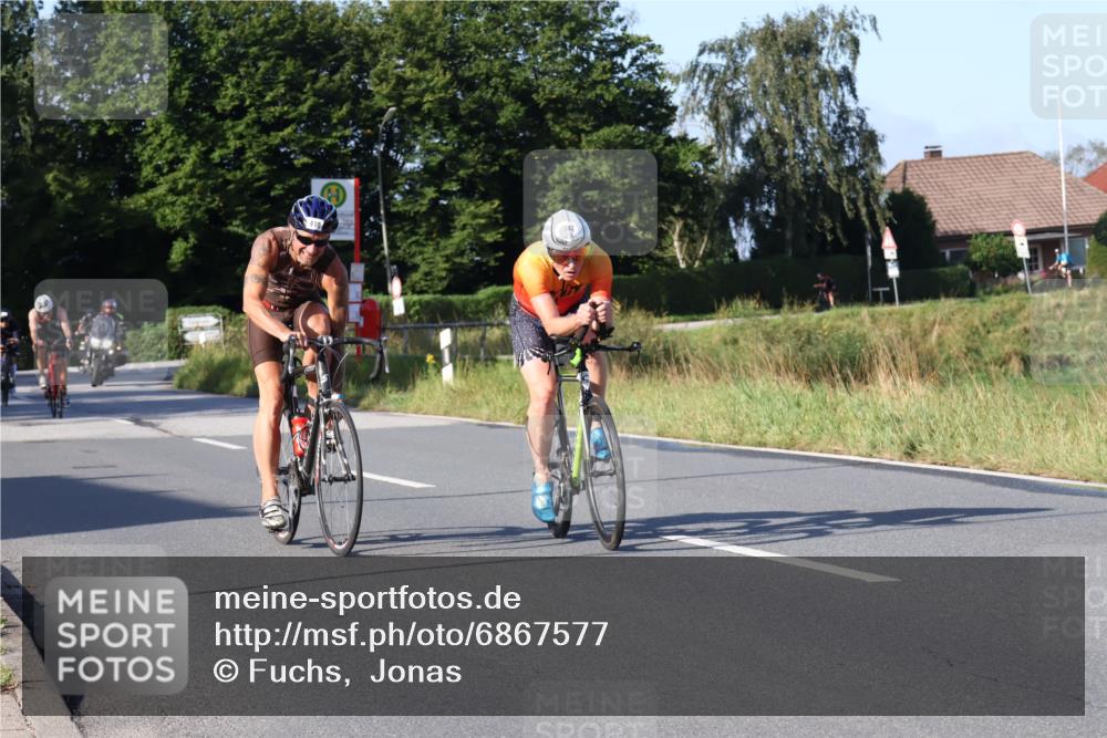 25.08.2024 - Elbe Triathlon Hamburg Fuchs,  Jonas http://msf.ph/oto/6867577 25.08.2024 09:29:06 Radfahren 152, 442, 418, 528, 111, 211 meine-sportfotos.de