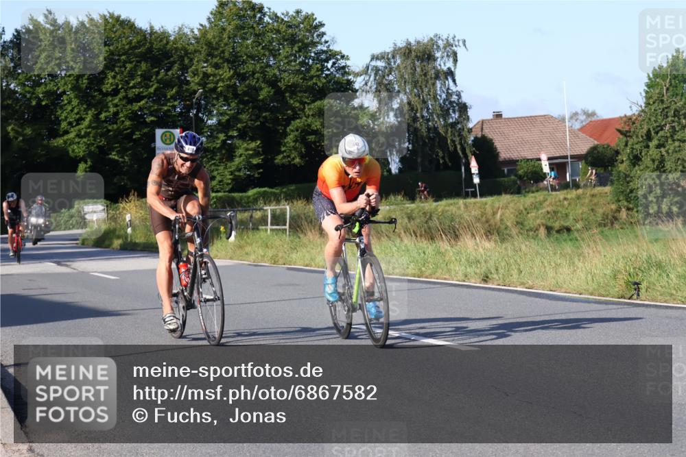 25.08.2024 - Elbe Triathlon Hamburg Fuchs,  Jonas http://msf.ph/oto/6867582 25.08.2024 09:29:06 Radfahren 152, 442, 418, 528, 111, 211 meine-sportfotos.de