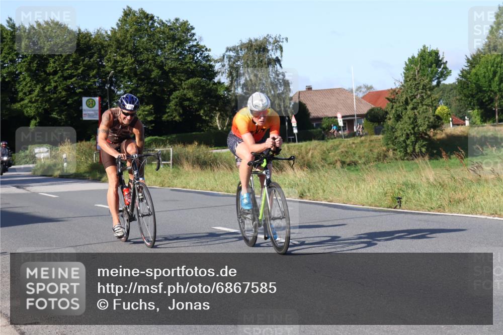 25.08.2024 - Elbe Triathlon Hamburg Fuchs,  Jonas http://msf.ph/oto/6867585 25.08.2024 09:29:06 Radfahren 152, 442, 418, 528, 111, 211 meine-sportfotos.de