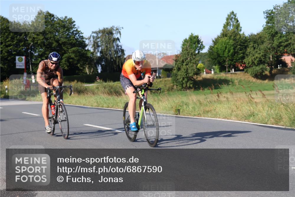 25.08.2024 - Elbe Triathlon Hamburg Fuchs,  Jonas http://msf.ph/oto/6867590 25.08.2024 09:29:06 Radfahren 152, 442, 418, 528, 111, 211 meine-sportfotos.de