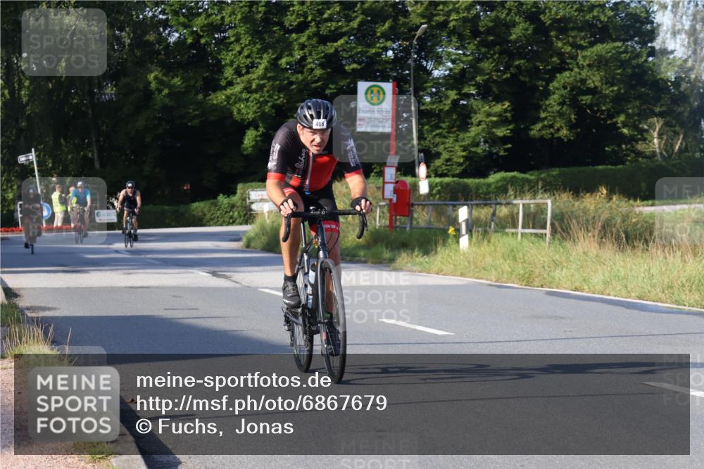 25.08.2024 - Elbe Triathlon Hamburg Fuchs,  Jonas http://msf.ph/oto/6867679 25.08.2024 09:29:13 Radfahren 418, 528, 111, 211, 406, 131, 355, 374 meine-sportfotos.de