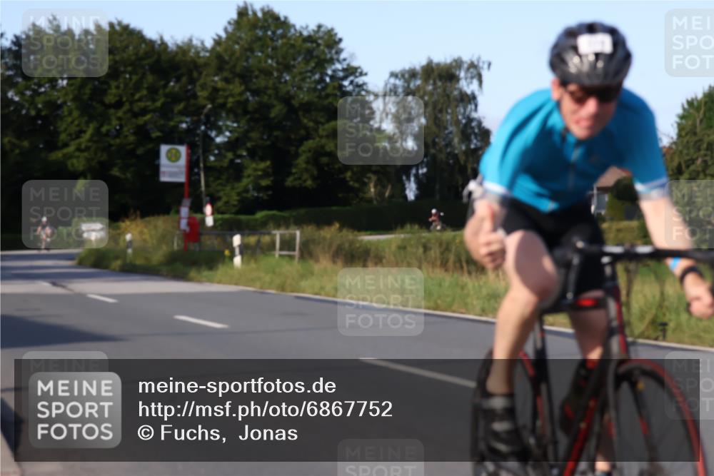 25.08.2024 - Elbe Triathlon Hamburg Fuchs,  Jonas http://msf.ph/oto/6867752 25.08.2024 09:29:20 Radfahren 131, 355, 374, 264, 33, 63 meine-sportfotos.de