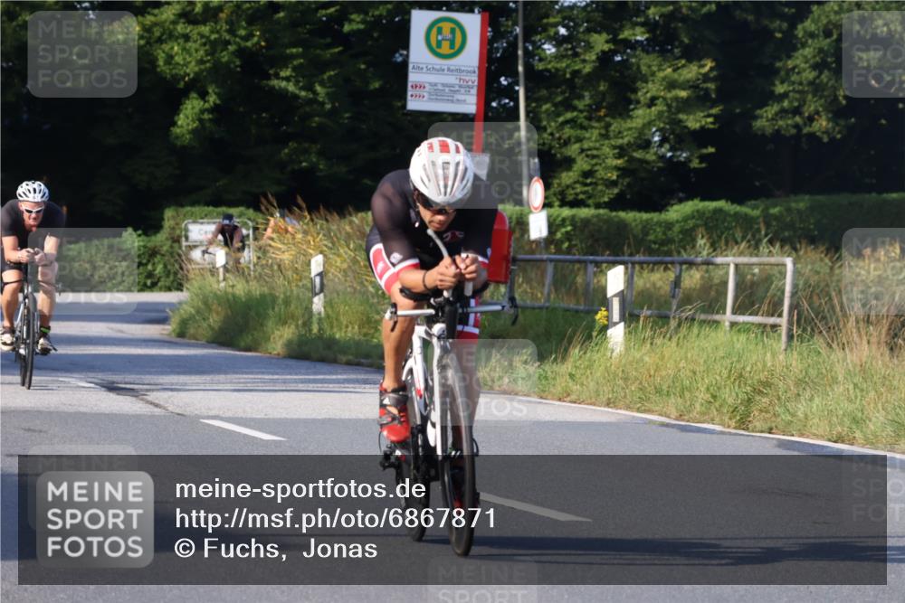 25.08.2024 - Elbe Triathlon Hamburg Fuchs,  Jonas http://msf.ph/oto/6867871 25.08.2024 09:29:48 Radfahren 66, 447, 98, 407, 138, 385 meine-sportfotos.de