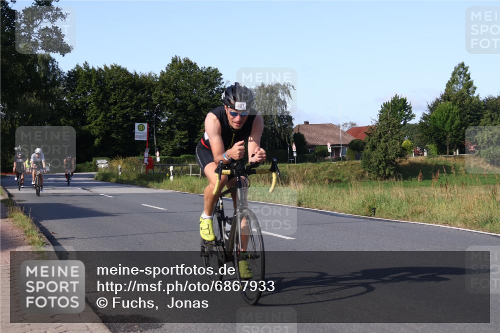 25.08.2024 - Elbe Triathlon Hamburg Fuchs,  Jonas http://msf.ph/oto/6867933 25.08.2024 09:29:52 Radfahren 66, 447, 98, 407, 138, 385, 401, 305 meine-sportfotos.de