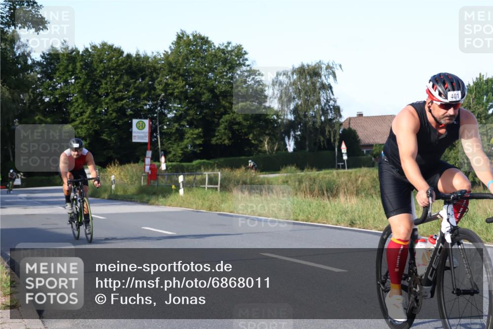25.08.2024 - Elbe Triathlon Hamburg Fuchs,  Jonas http://msf.ph/oto/6868011 25.08.2024 09:29:56 Radfahren 447, 98, 407, 138, 385, 401, 305, 101 meine-sportfotos.de