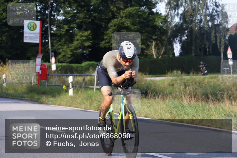 25.08.2024 - Elbe Triathlon Hamburg Fuchs,  Jonas http://msf.ph/oto/6868050 25.08.2024 09:30:01 Radfahren 401, 305, 101, 231, 221 meine-sportfotos.de