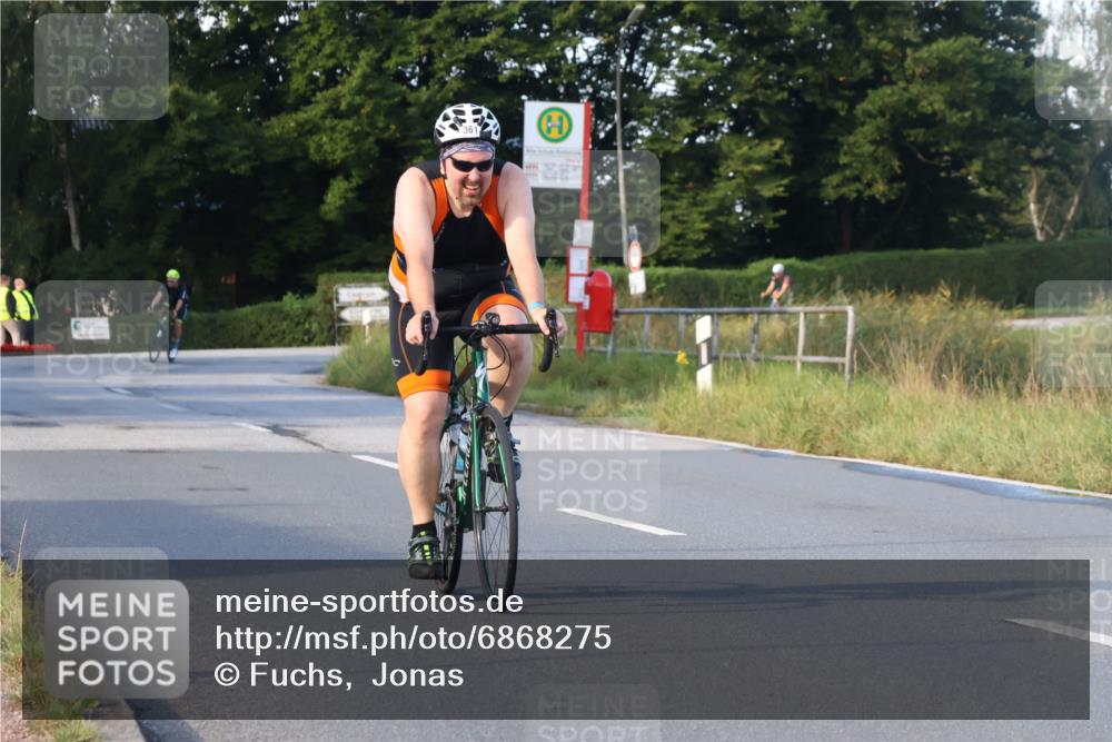 25.08.2024 - Elbe Triathlon Hamburg Fuchs,  Jonas http://msf.ph/oto/6868275 25.08.2024 09:30:26 Radfahren 286, 249, 361, 170, 330 meine-sportfotos.de
