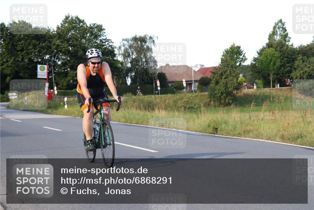 25.08.2024 - Elbe Triathlon Hamburg Fuchs,  Jonas http://msf.ph/oto/6868291 25.08.2024 09:30:26 Radfahren 286, 249, 361, 170, 330 meine-sportfotos.de