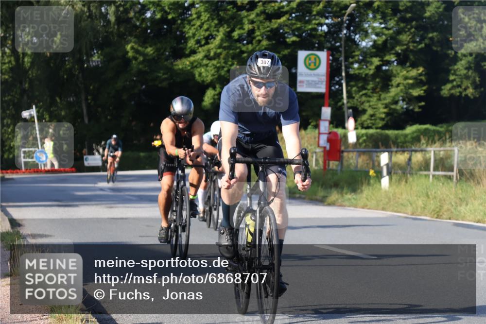 25.08.2024 - Elbe Triathlon Hamburg Fuchs,  Jonas http://msf.ph/oto/6868707 25.08.2024 09:31:14 Radfahren 136, 187, 257, 302, 307, 312, 482, 243 meine-sportfotos.de