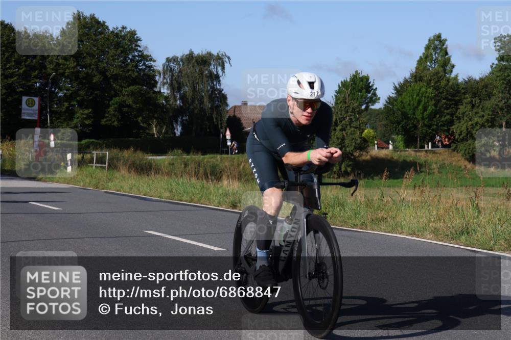 25.08.2024 - Elbe Triathlon Hamburg Fuchs,  Jonas http://msf.ph/oto/6868847 25.08.2024 09:31:26 Radfahren 72, 277, 125, 351, 223, 242 meine-sportfotos.de