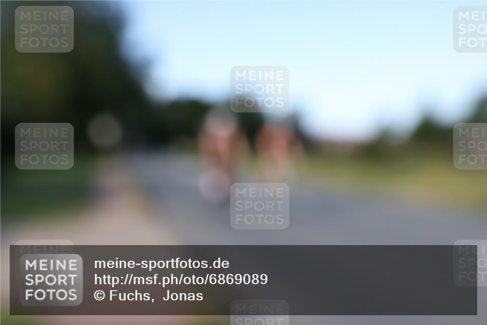 25.08.2024 - Elbe Triathlon Hamburg Fuchs,  Jonas http://msf.ph/oto/6869089 25.08.2024 09:31:47 Radfahren 200, 373, 397, 219, 350, 124, 147, 133, 469 meine-sportfotos.de
