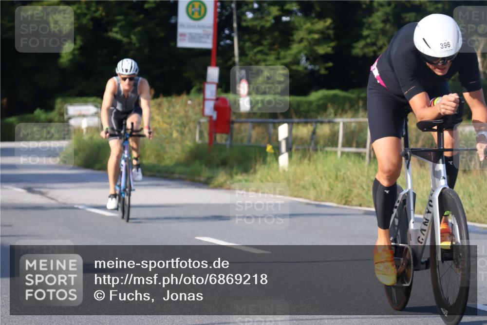 25.08.2024 - Elbe Triathlon Hamburg Fuchs,  Jonas http://msf.ph/oto/6869218 25.08.2024 09:32:00 Radfahren 175, 321, 356, 139, 396, 229, 423, 206, 345 meine-sportfotos.de