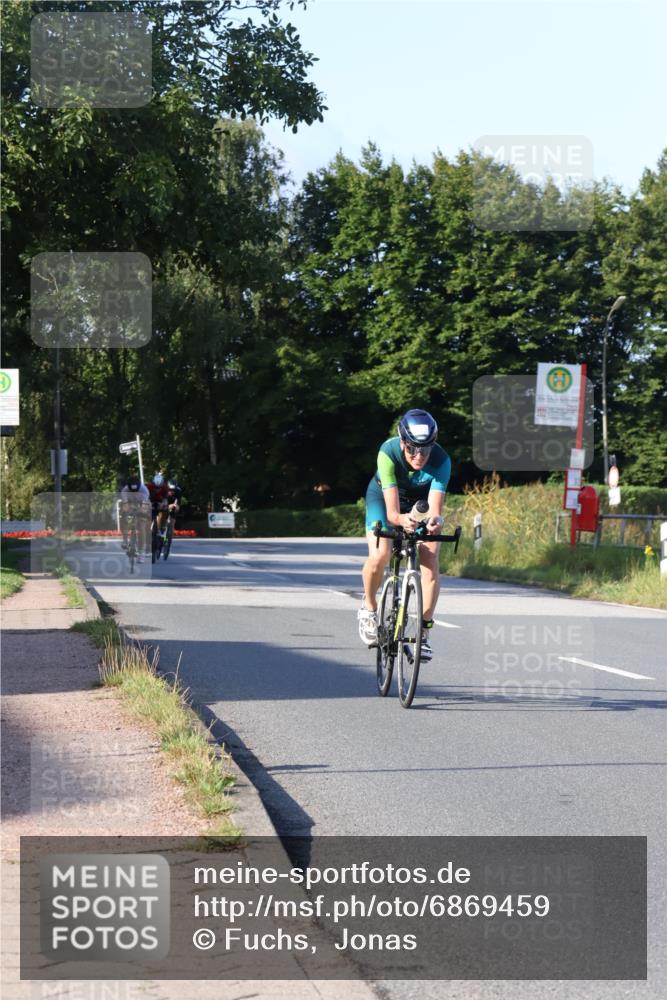 25.08.2024 - Elbe Triathlon Hamburg Fuchs,  Jonas http://msf.ph/oto/6869459 25.08.2024 09:32:30 Radfahren 366, 127, 118, 164, 445 meine-sportfotos.de