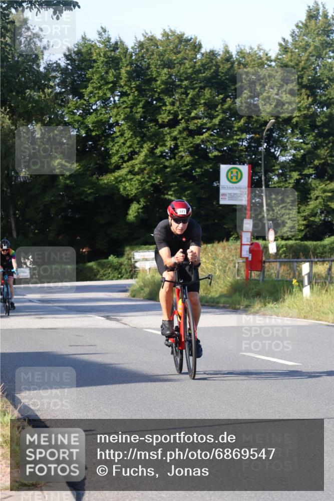 25.08.2024 - Elbe Triathlon Hamburg Fuchs,  Jonas http://msf.ph/oto/6869547 25.08.2024 09:32:42 Radfahren 441, 177 meine-sportfotos.de