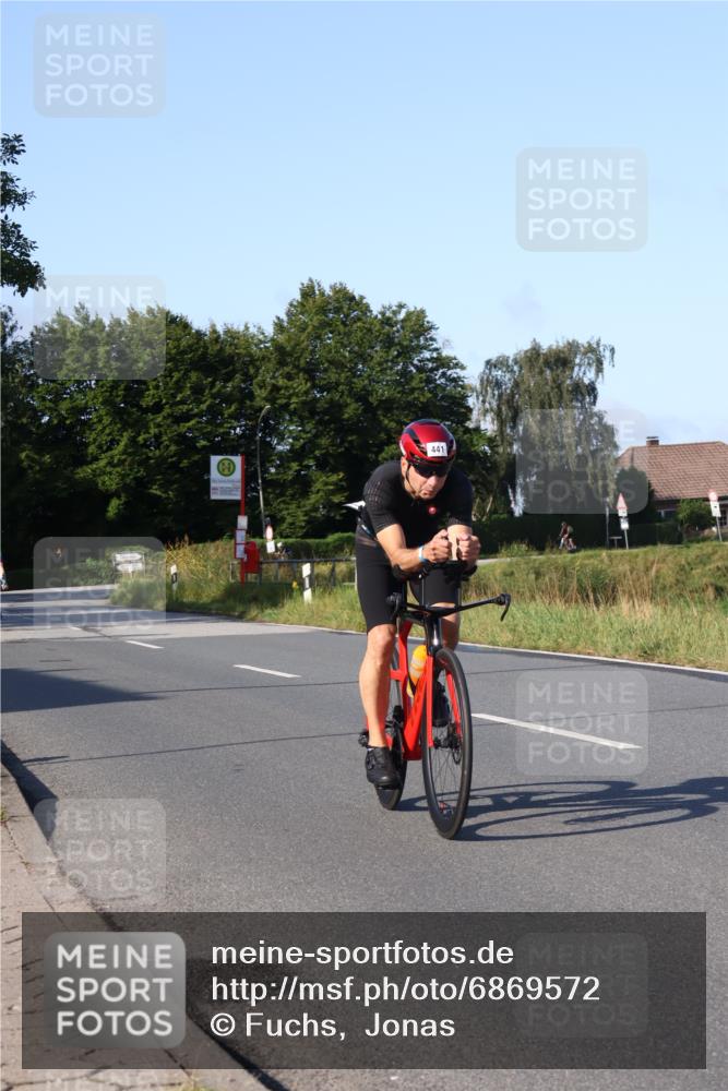 25.08.2024 - Elbe Triathlon Hamburg Fuchs,  Jonas http://msf.ph/oto/6869572 25.08.2024 09:32:43 Radfahren 441, 177 meine-sportfotos.de