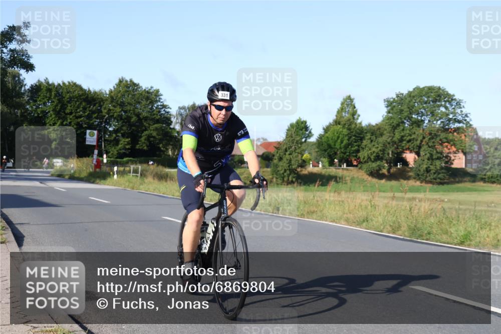 25.08.2024 - Elbe Triathlon Hamburg Fuchs,  Jonas http://msf.ph/oto/6869804 25.08.2024 09:33:17 Radfahren 331, 172, 313 meine-sportfotos.de