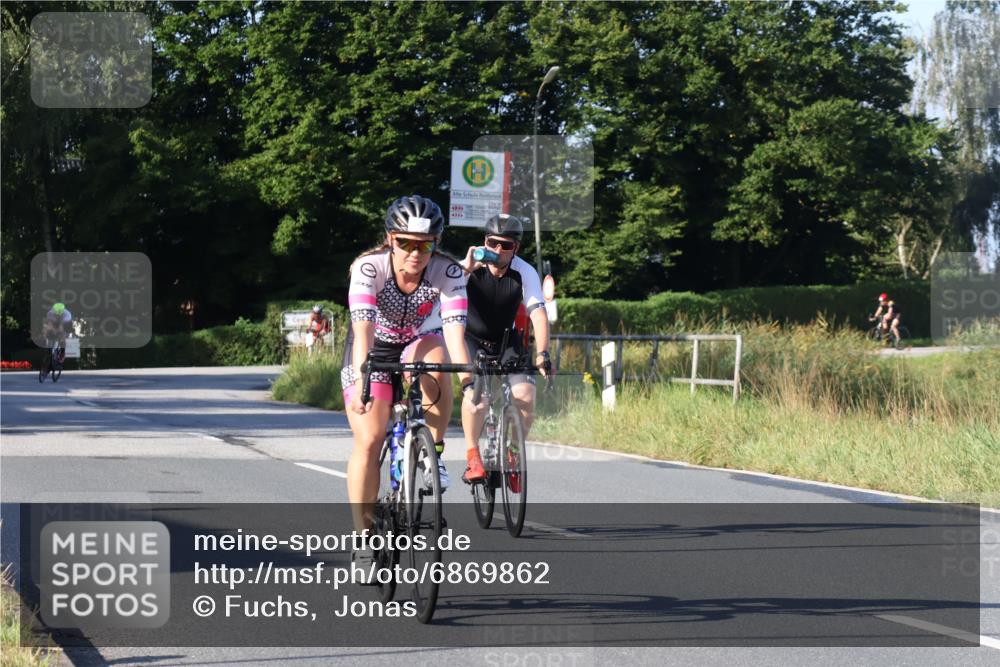 25.08.2024 - Elbe Triathlon Hamburg Fuchs,  Jonas http://msf.ph/oto/6869862 25.08.2024 09:33:25 Radfahren 172, 313, 108, 364 meine-sportfotos.de