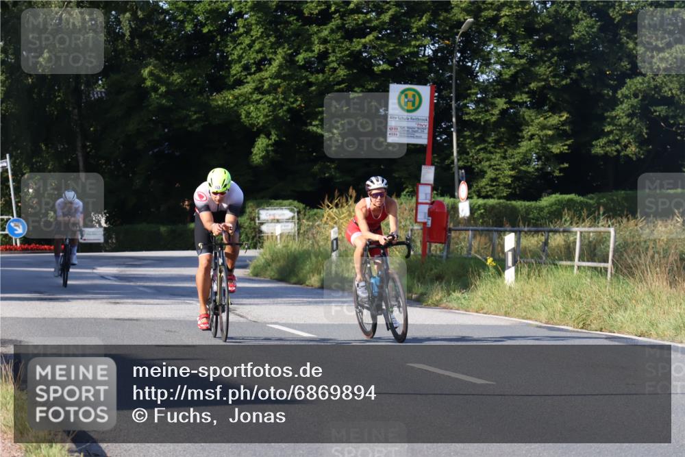 25.08.2024 - Elbe Triathlon Hamburg Fuchs,  Jonas http://msf.ph/oto/6869894 25.08.2024 09:33:30 Radfahren 108, 364, 486, 353, 323 meine-sportfotos.de