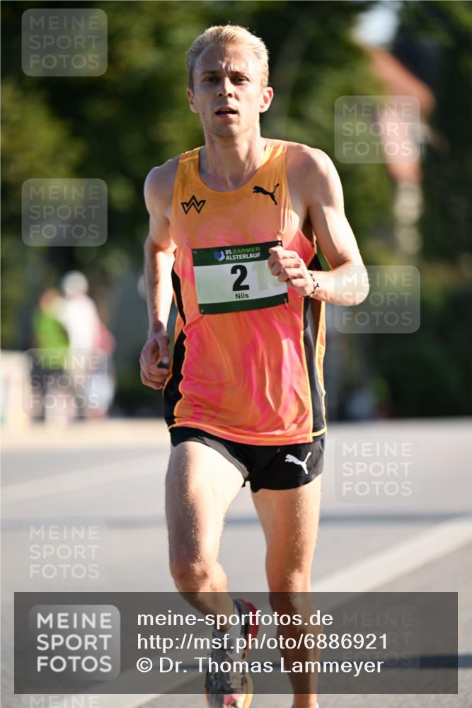 01.09.2024 - BARMER Alsterlauf Dr. Thomas Lammeyer http://msf.ph/oto/6886921 01.09.2024 09:16:44 Laufen 35, 2 meine-sportfotos.de