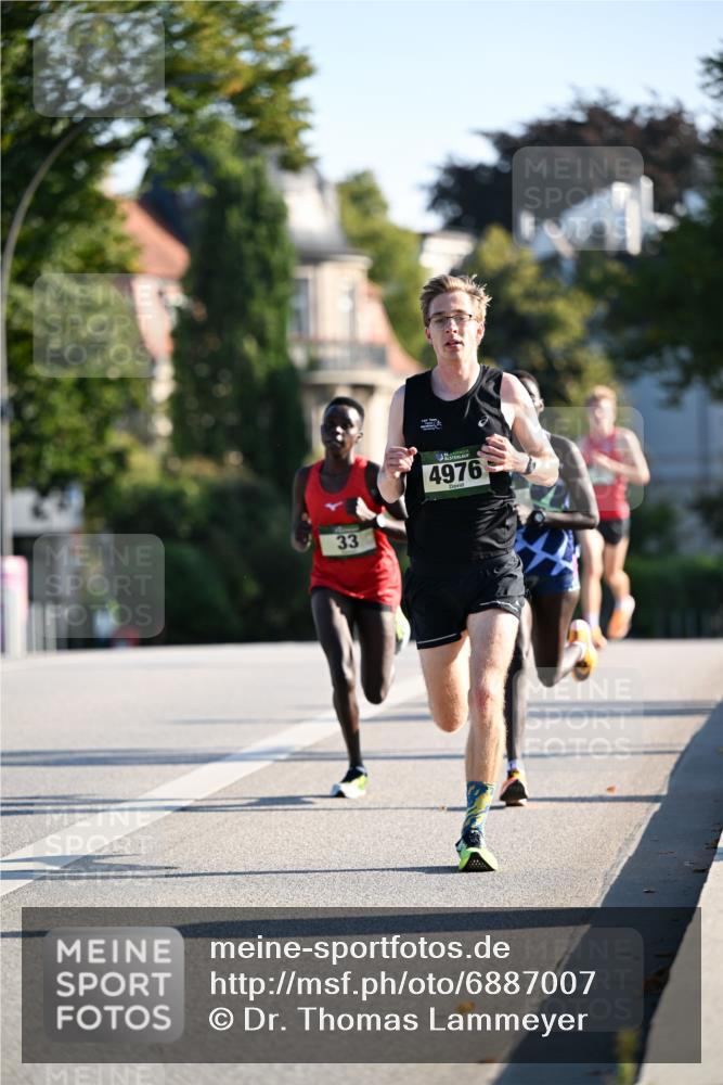 01.09.2024 - BARMER Alsterlauf Dr. Thomas Lammeyer http://msf.ph/oto/6887007 01.09.2024 09:17:48 Laufen 33, 4976 meine-sportfotos.de
