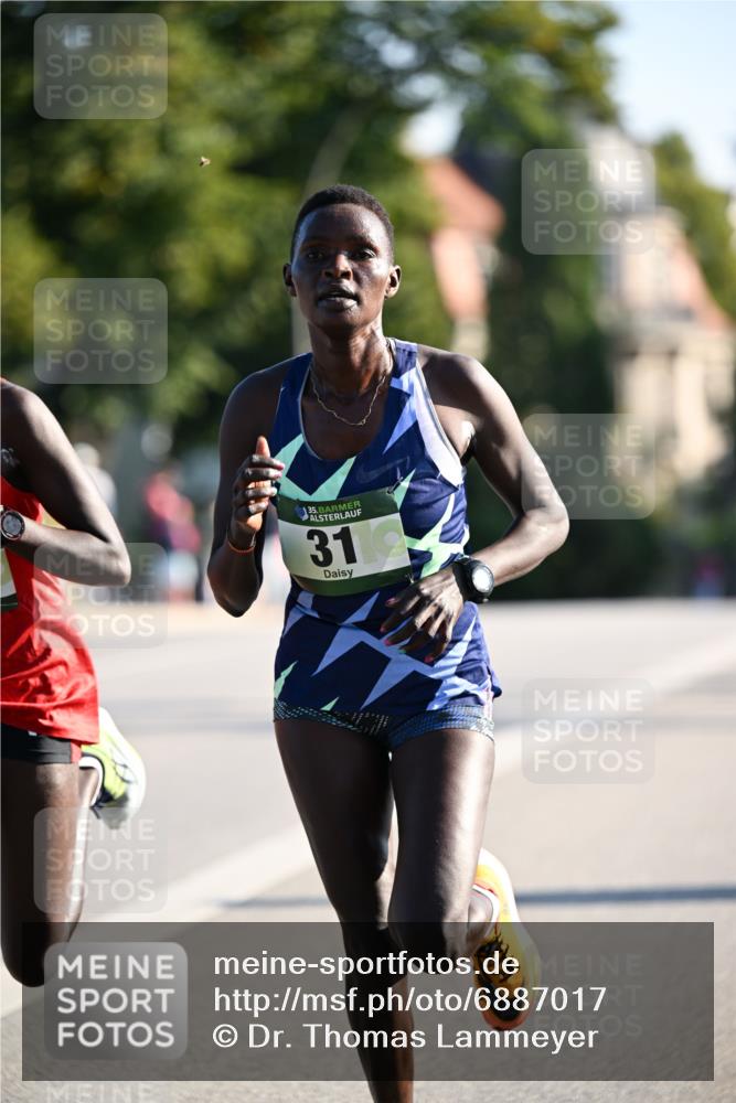 01.09.2024 - BARMER Alsterlauf Dr. Thomas Lammeyer http://msf.ph/oto/6887017 01.09.2024 09:17:50 Laufen 635, 31 meine-sportfotos.de