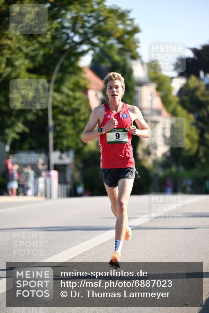 01.09.2024 - BARMER Alsterlauf Dr. Thomas Lammeyer http://msf.ph/oto/6887023 01.09.2024 09:17:51 Laufen 135, 9 meine-sportfotos.de