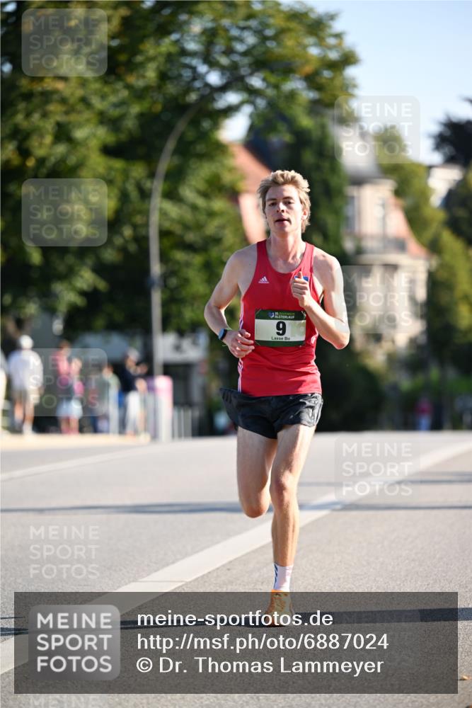 01.09.2024 - BARMER Alsterlauf Dr. Thomas Lammeyer http://msf.ph/oto/6887024 01.09.2024 09:17:52 Laufen 35, 9 meine-sportfotos.de