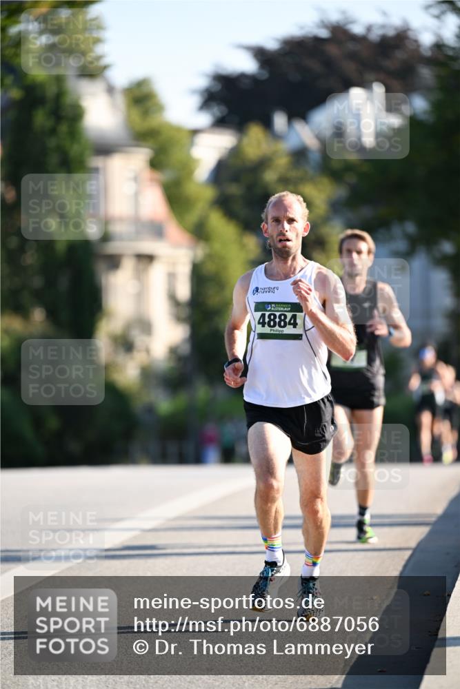 01.09.2024 - BARMER Alsterlauf Dr. Thomas Lammeyer http://msf.ph/oto/6887056 01.09.2024 09:18:11 Laufen 35, 4884 meine-sportfotos.de