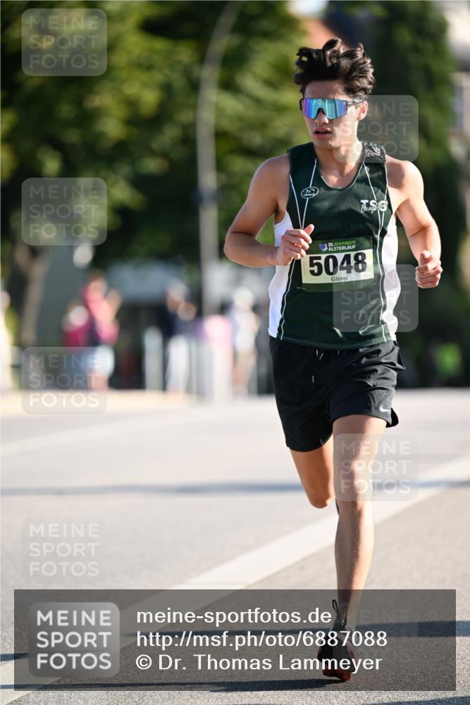 01.09.2024 - BARMER Alsterlauf Dr. Thomas Lammeyer http://msf.ph/oto/6887088 01.09.2024 09:18:20 Laufen 16135, 5048 meine-sportfotos.de