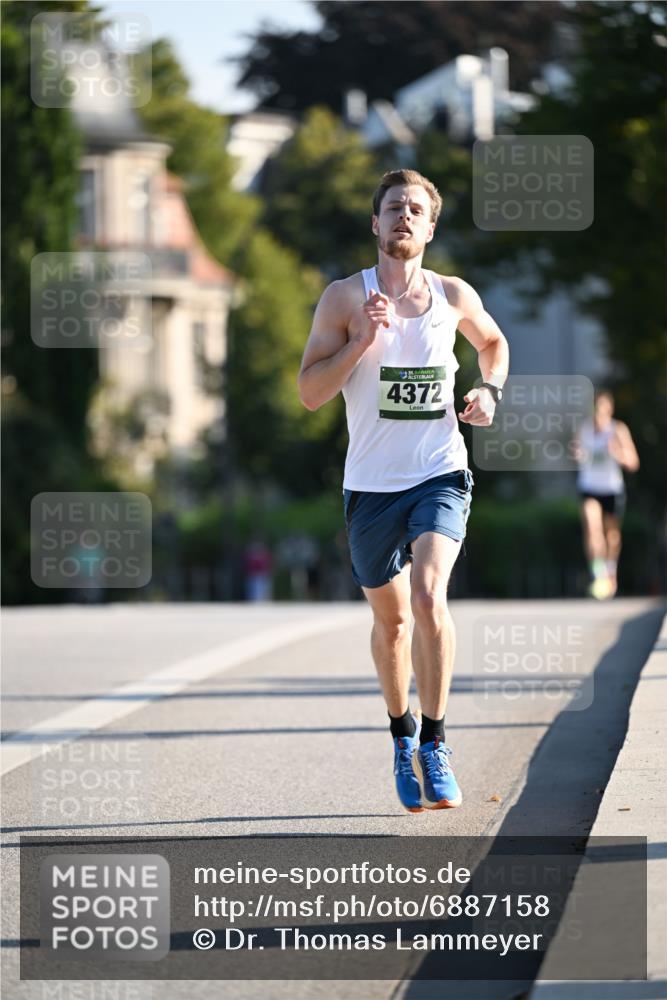 01.09.2024 - BARMER Alsterlauf Dr. Thomas Lammeyer http://msf.ph/oto/6887158 01.09.2024 09:18:40 Laufen 35, 4372 meine-sportfotos.de