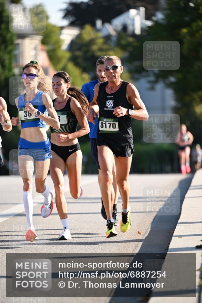 01.09.2024 - BARMER Alsterlauf Dr. Thomas Lammeyer http://msf.ph/oto/6887254 01.09.2024 09:19:11 Laufen 38, 8170 meine-sportfotos.de