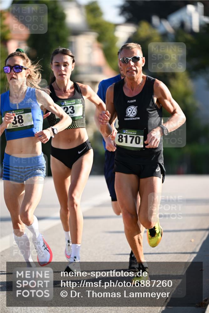 01.09.2024 - BARMER Alsterlauf Dr. Thomas Lammeyer http://msf.ph/oto/6887260 01.09.2024 09:19:12 Laufen 35, 38, 35, 23, 35, 8170 meine-sportfotos.de