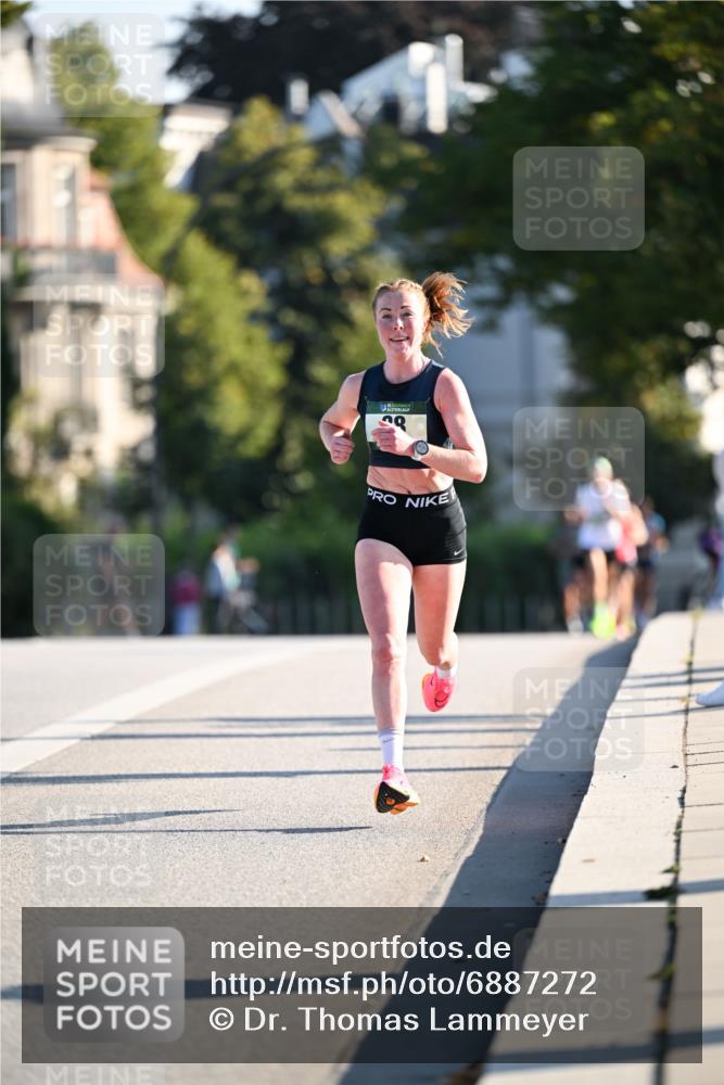 01.09.2024 - BARMER Alsterlauf Dr. Thomas Lammeyer http://msf.ph/oto/6887272 01.09.2024 09:19:19 Laufen  meine-sportfotos.de