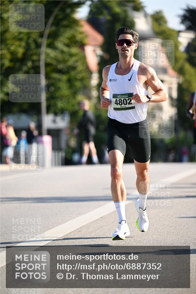 01.09.2024 - BARMER Alsterlauf Dr. Thomas Lammeyer http://msf.ph/oto/6887352 01.09.2024 09:19:41 Laufen 135, 4802 meine-sportfotos.de