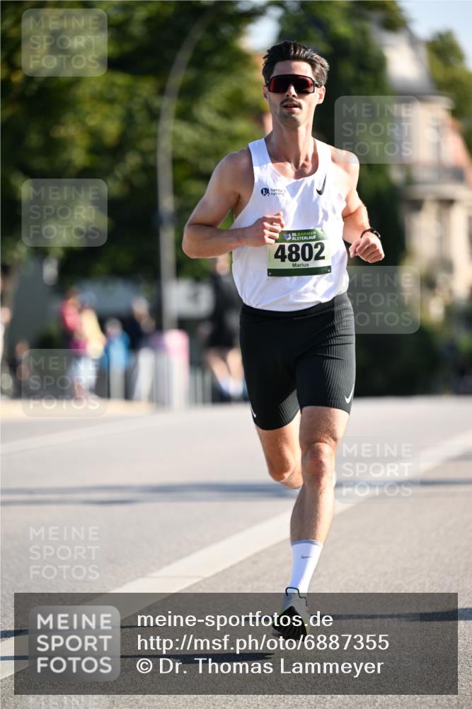 01.09.2024 - BARMER Alsterlauf Dr. Thomas Lammeyer http://msf.ph/oto/6887355 01.09.2024 09:19:42 Laufen 35, 4802 meine-sportfotos.de