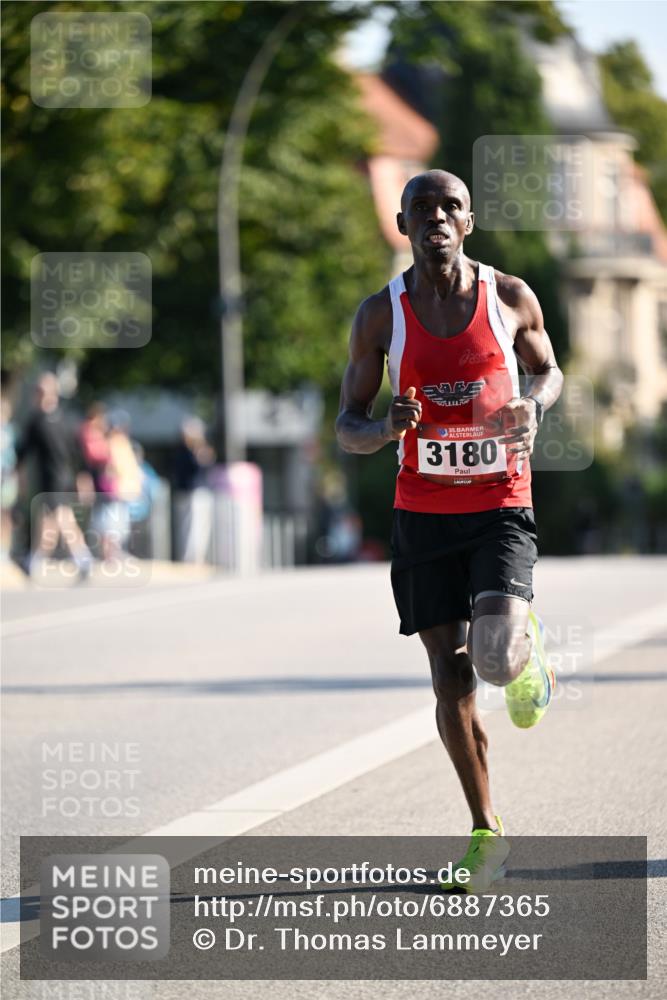 01.09.2024 - BARMER Alsterlauf Dr. Thomas Lammeyer http://msf.ph/oto/6887365 01.09.2024 09:19:43 Laufen 135, 3180 meine-sportfotos.de