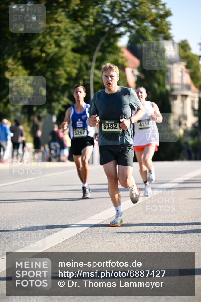 01.09.2024 - BARMER Alsterlauf Dr. Thomas Lammeyer http://msf.ph/oto/6887427 01.09.2024 09:20:06 Laufen 8382, 4114 meine-sportfotos.de