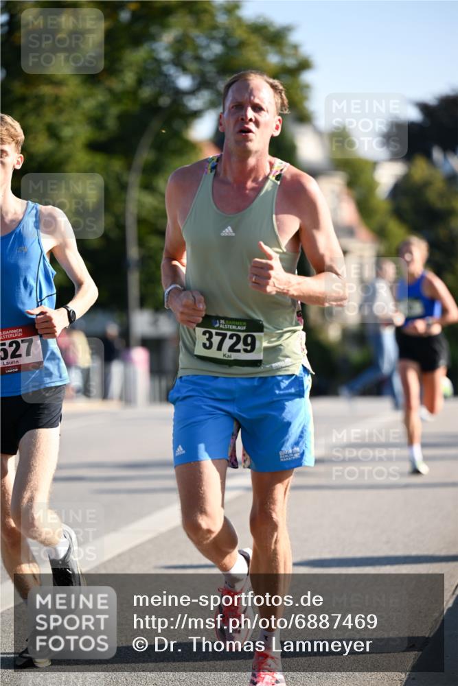 01.09.2024 - BARMER Alsterlauf Dr. Thomas Lammeyer http://msf.ph/oto/6887469 01.09.2024 09:20:20 Laufen 5, 527, 3729 meine-sportfotos.de